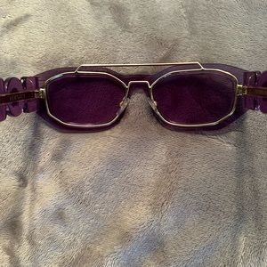 Violet Versace unisex shades with case